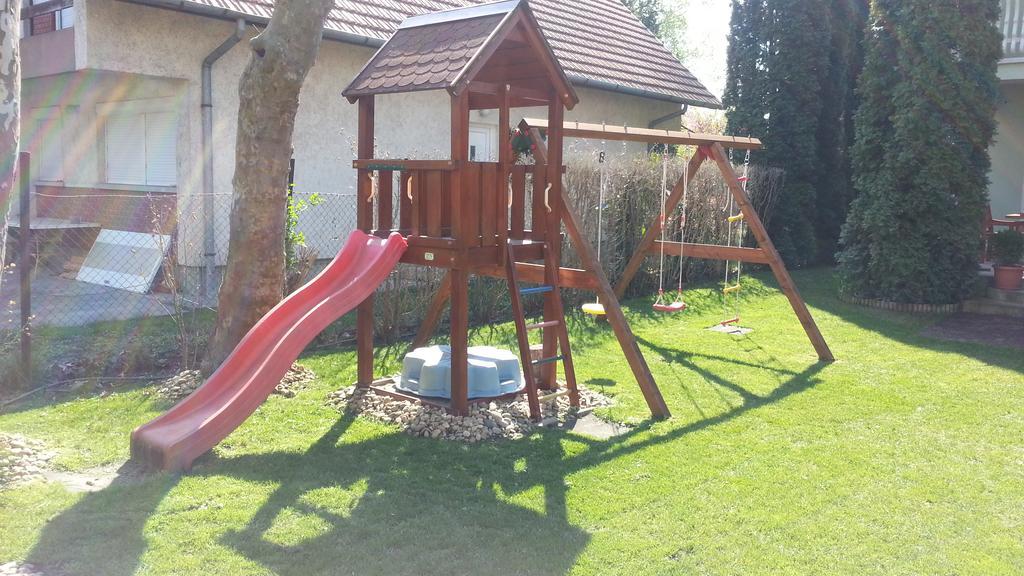 Csokonai Guesthouse Zamárdi Kültér fotó